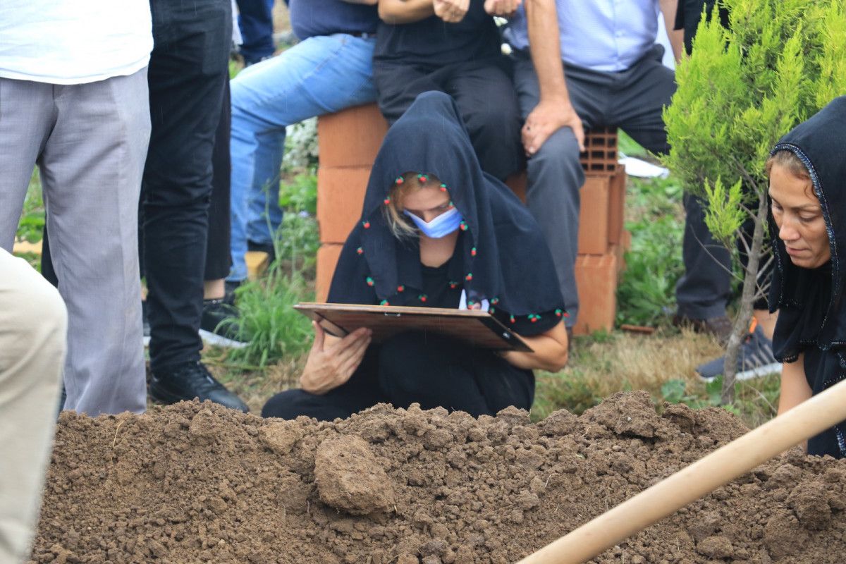 Antalya daki uçurumda ölü bulunan genç, Samsun da defnedildi #3