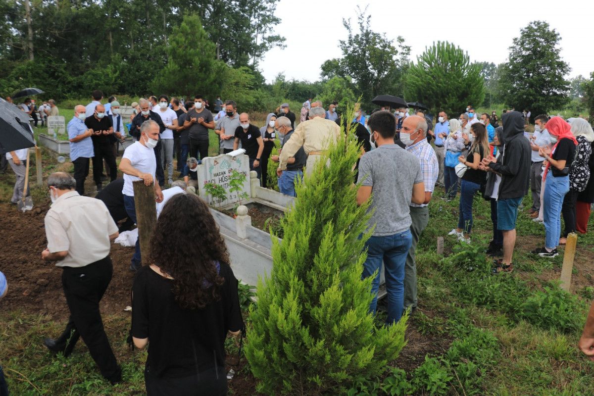 Antalya daki uçurumda ölü bulunan genç, Samsun da defnedildi #6